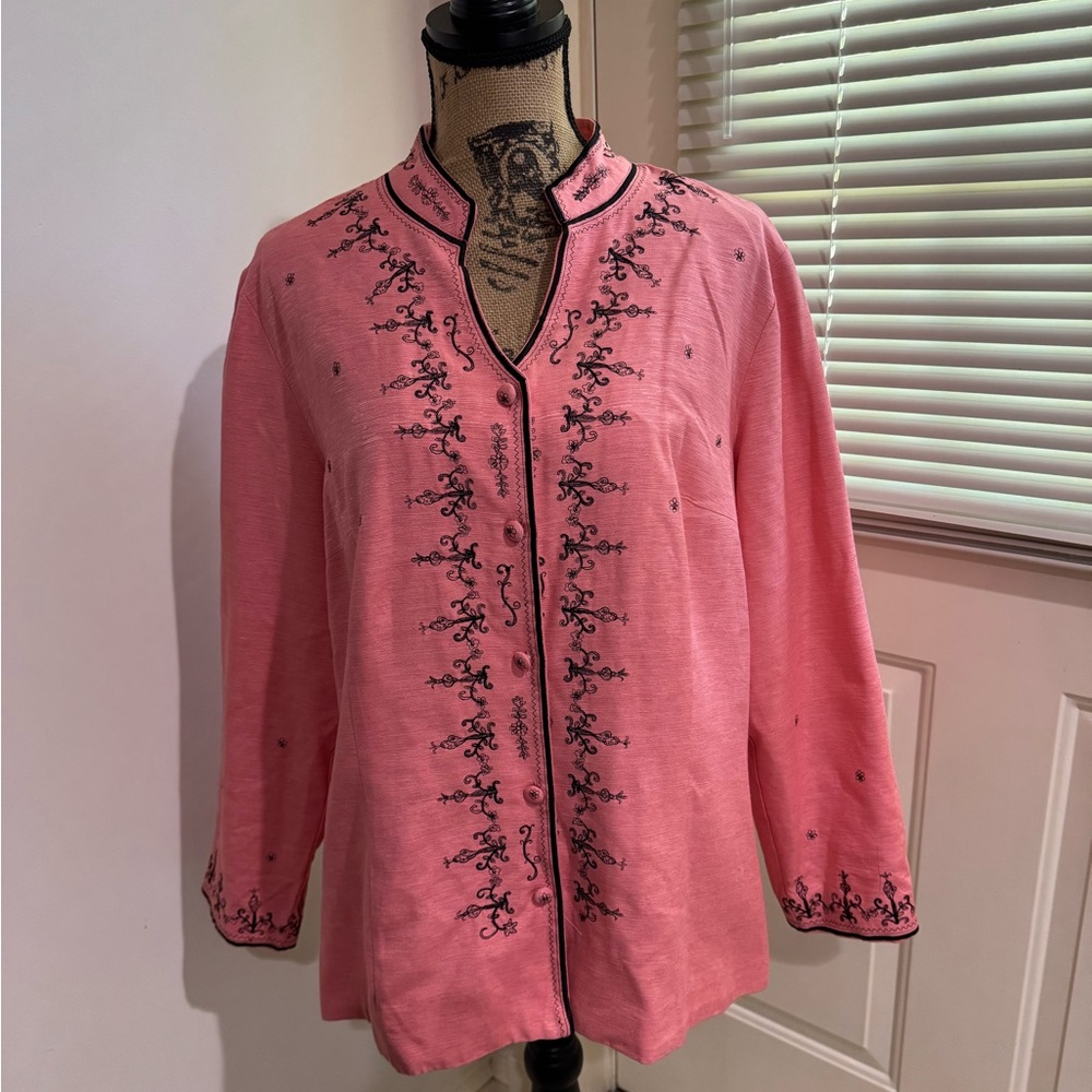 Silkland 100% Silk salmon Pink Embroidered Women's light jacket / Top size 1X